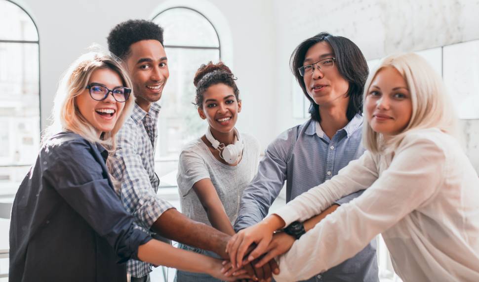 A Essencial Conexão entre Diversidade e Tecnologia.